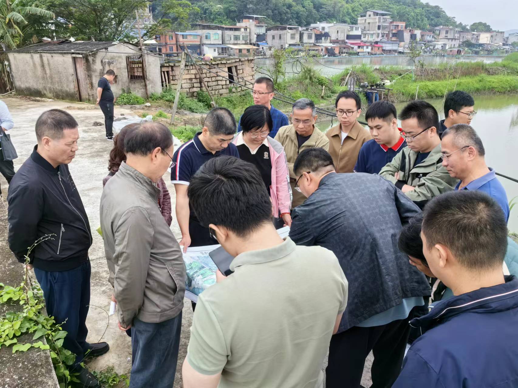 國道G228線(xiàn)蕉城漳灣下塘至拱嶼段公路工程初步設計方案專(zhuān)題推進(jìn)會(huì )順利召開(kāi)，王俊宇拍攝1.jpg